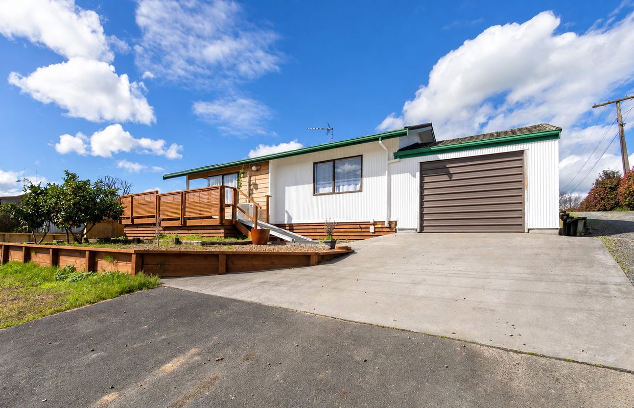 23A Gibson Road, Dinsdale, Hamilton, Waikato - Carousel 1