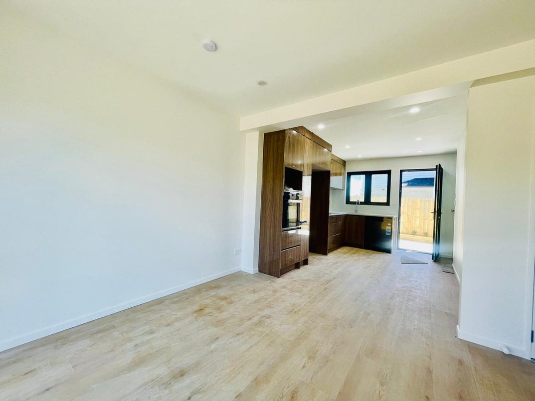 104 Gloucester Road, Manurewa, Auckland - Carousel 2