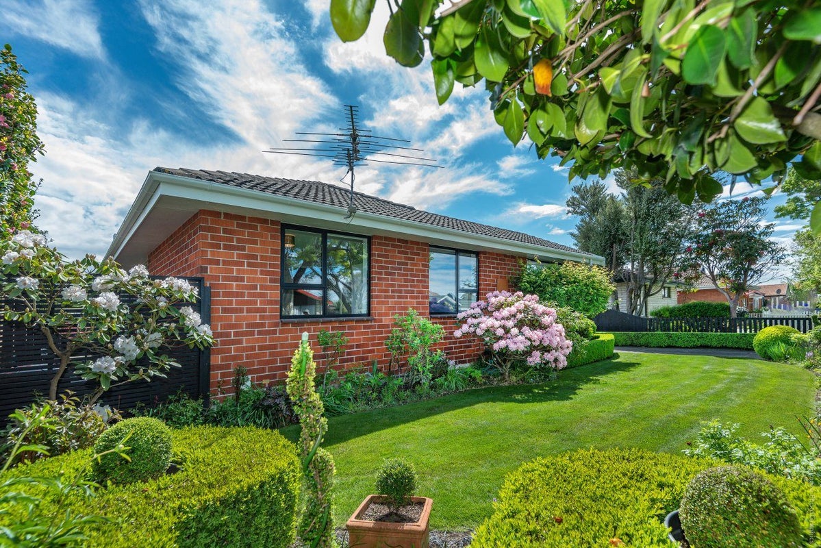 9 Melville Street, Bishopdale, Christchurch - Carousel 2