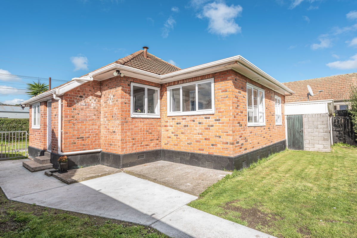 31 Nixon Street, Whanganui East, Whanganui - Carousel 22