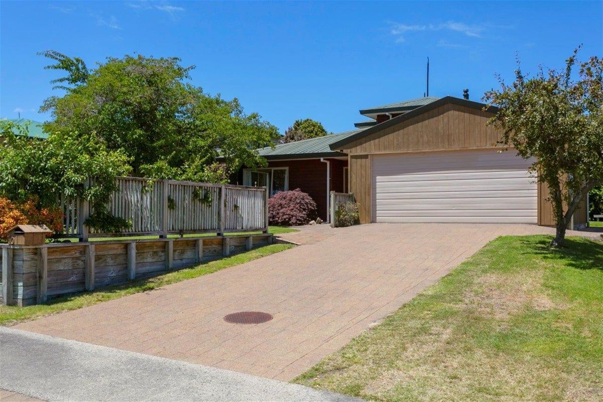 10 Golders Place, Richmond Heights, Taupo - Carousel 29