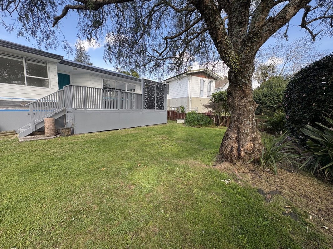27 Blomfield Street, Nawton, Hamilton - Carousel 1