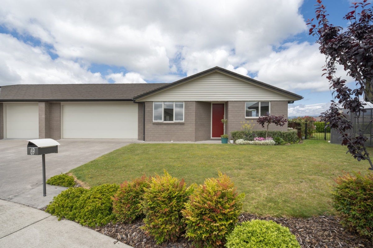 69/4 Greystone Place, Omokoroa, Omokoroa - Carousel 1