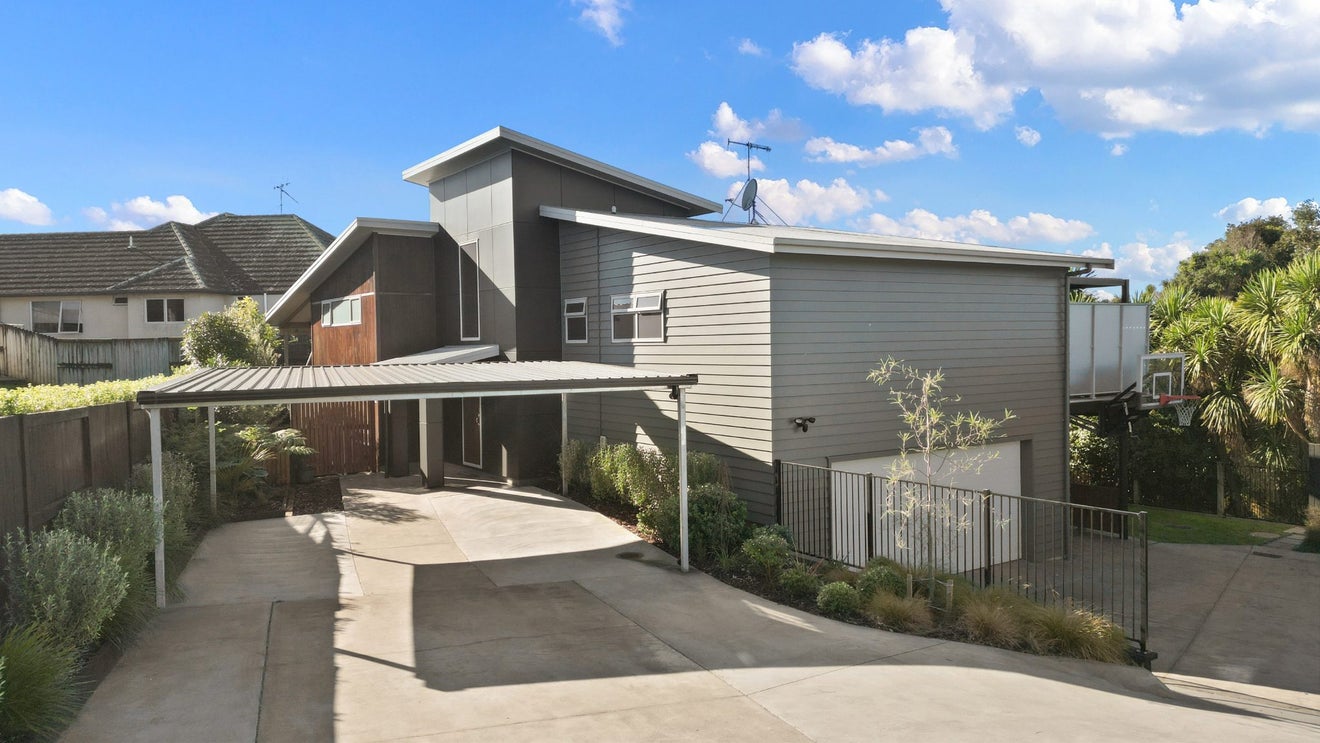 7 Tarrango Way, Rototuna, Hamilton - Carousel 2