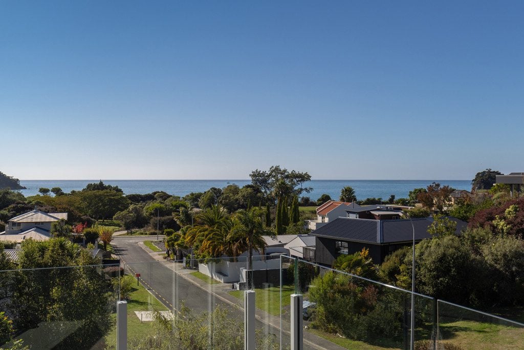 20 Kotare Place, Kaiteriteri - Carousel 1