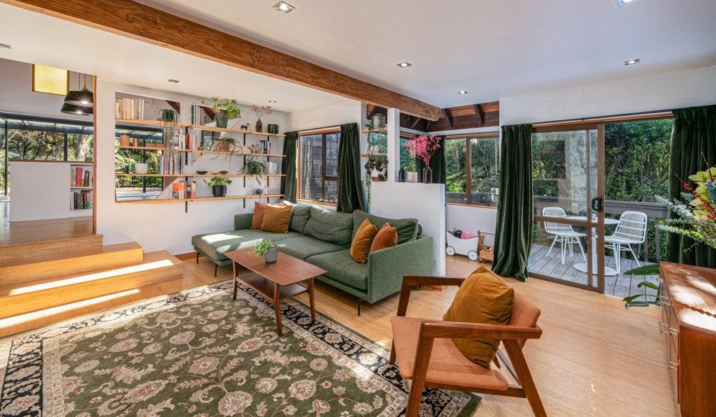 172 Huia Road, Titirangi, Auckland - Carousel 2