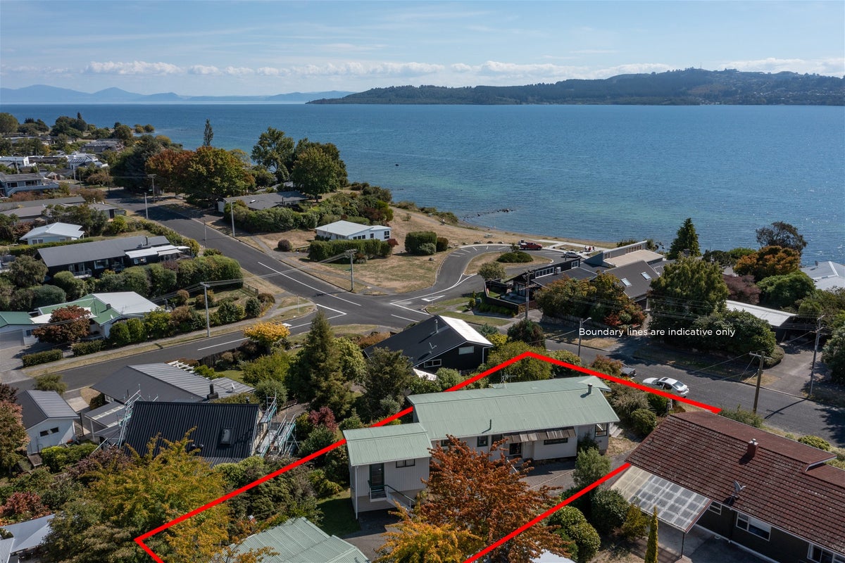 32 Rainbow Drive, Rainbow Point, Taupo - Carousel 1