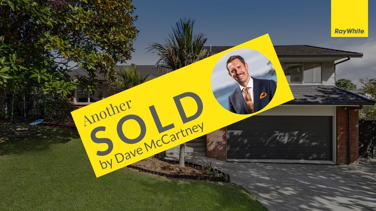20 Landop Terrace, Howick, Auckland - Carousel 1