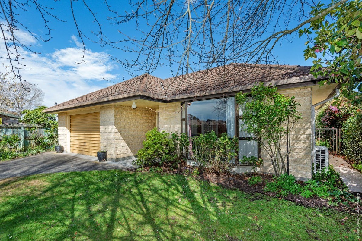 11 Elvira Court, Bishopdale, Christchurch - Carousel 2
