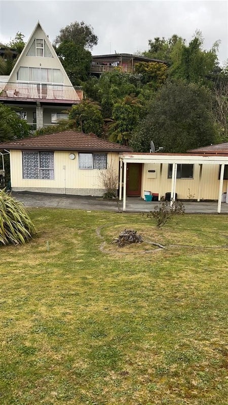 1/18 Motutahae Street, Taupo, Taupo - Carousel 1