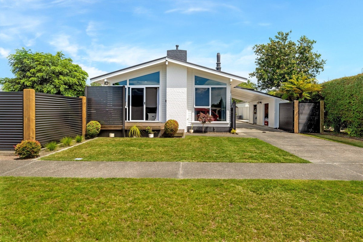 3 Chichester Street, Te Hapara, Gisborne - Carousel 1