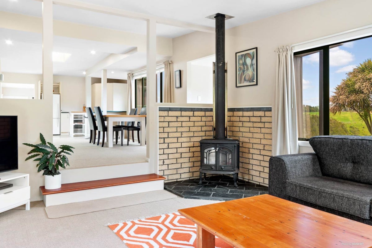 229 Smith Road, Waiuku - Carousel 2