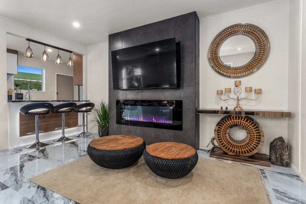 2/17A Jubilee Crescent, Whakatane, Whakatane - Carousel 1