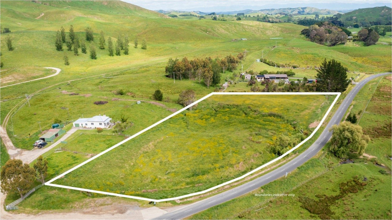 1215 Kairakau Road, Kairakau, Havelock North - Carousel 1