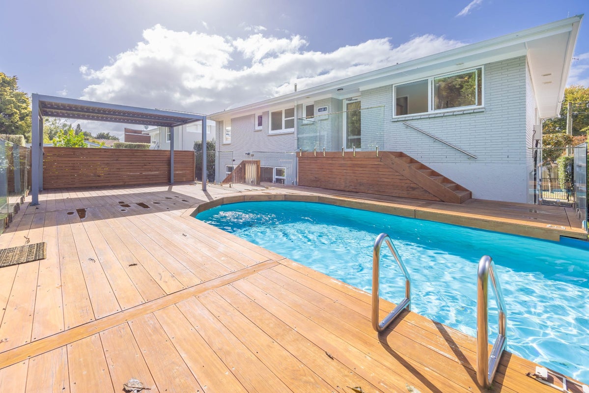 61 Awatere Avenue, Beerescourt, Hamilton - Carousel 2