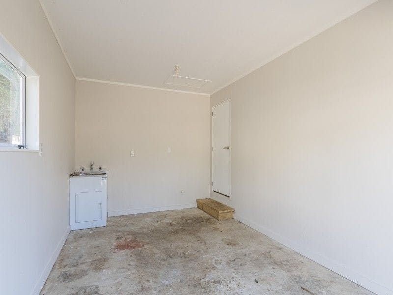 90 Rangituhi Crescent, Takapuwahia, Porirua - Carousel 6