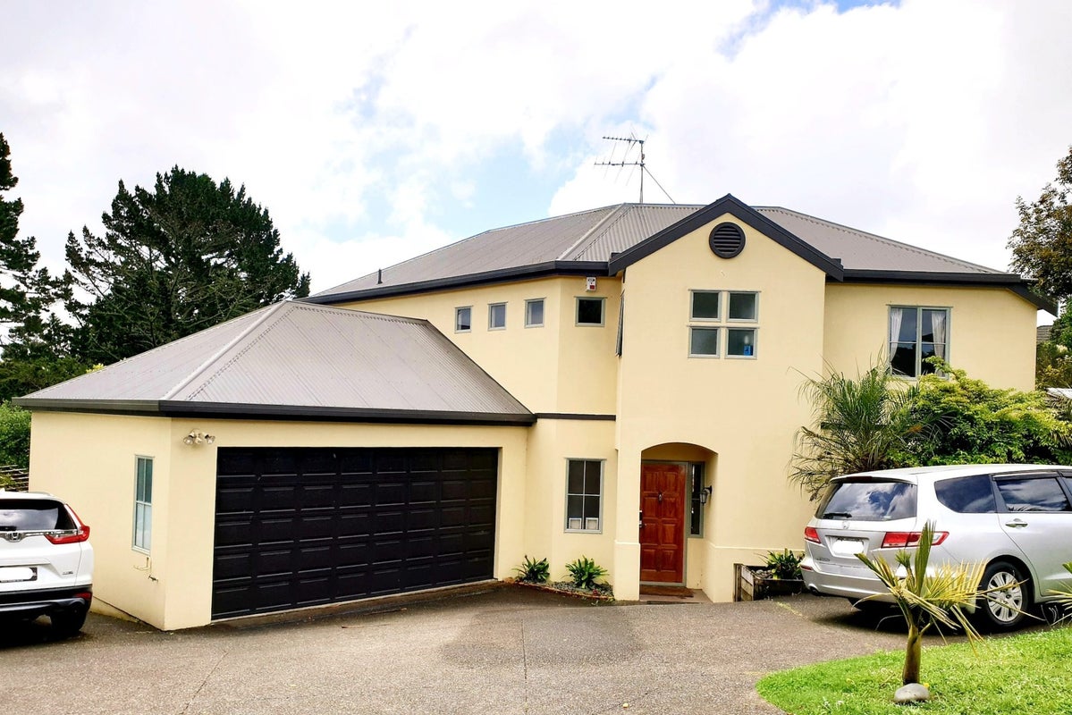 15 Cayman Place, Unsworth Heights, Auckland - Carousel 1