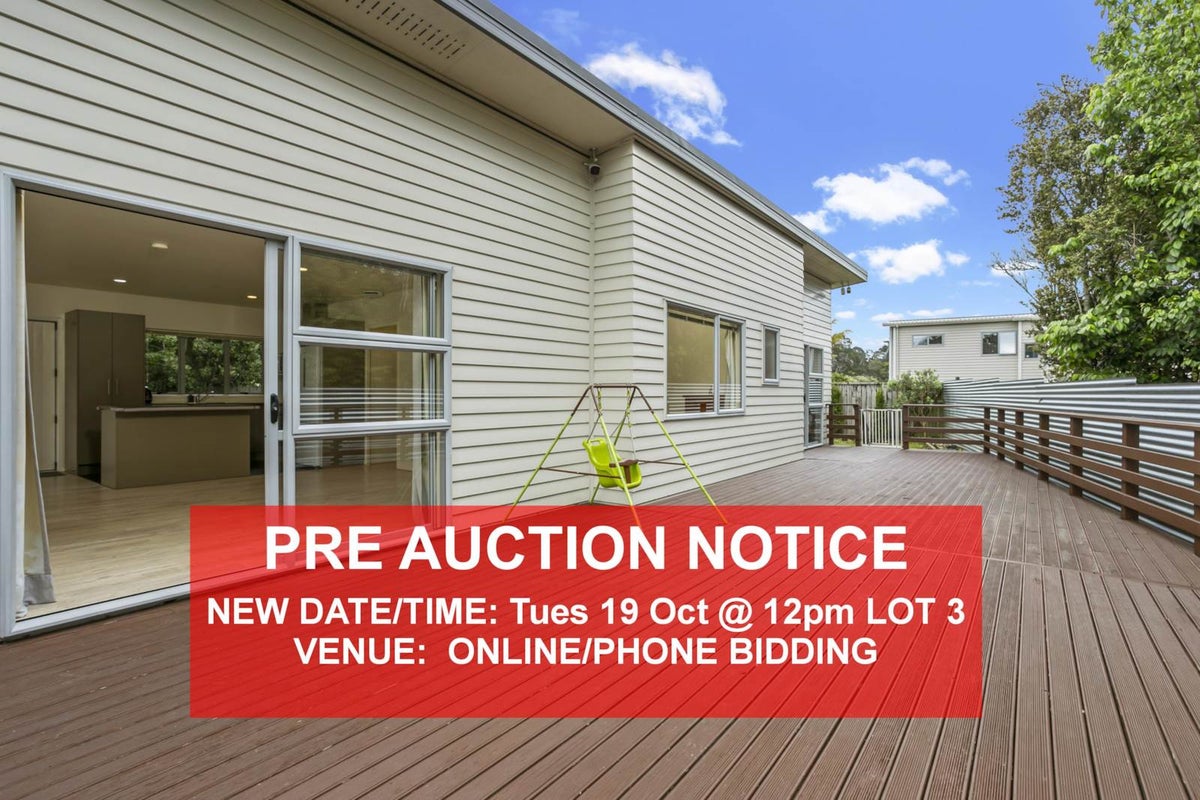 57A Riverpark Crescent, Henderson, Auckland - Carousel 1
