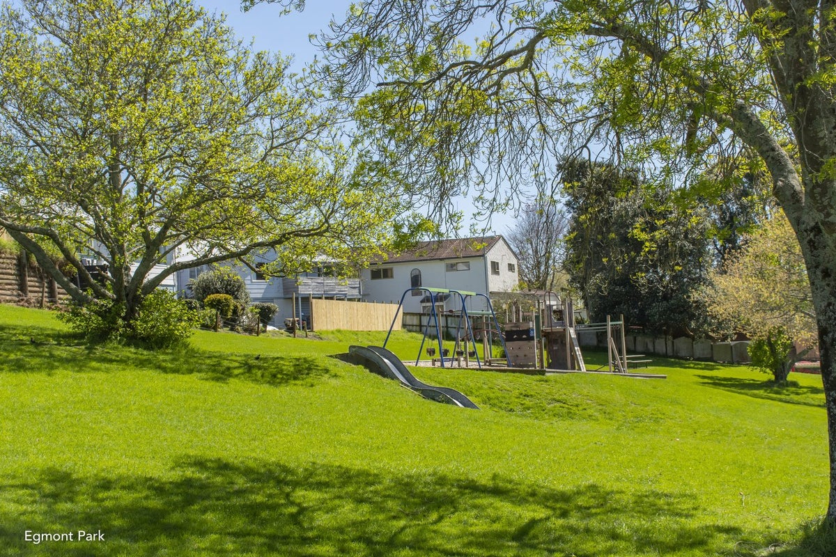 15 Snowden Street, Ohauiti, Tauranga - Carousel 26