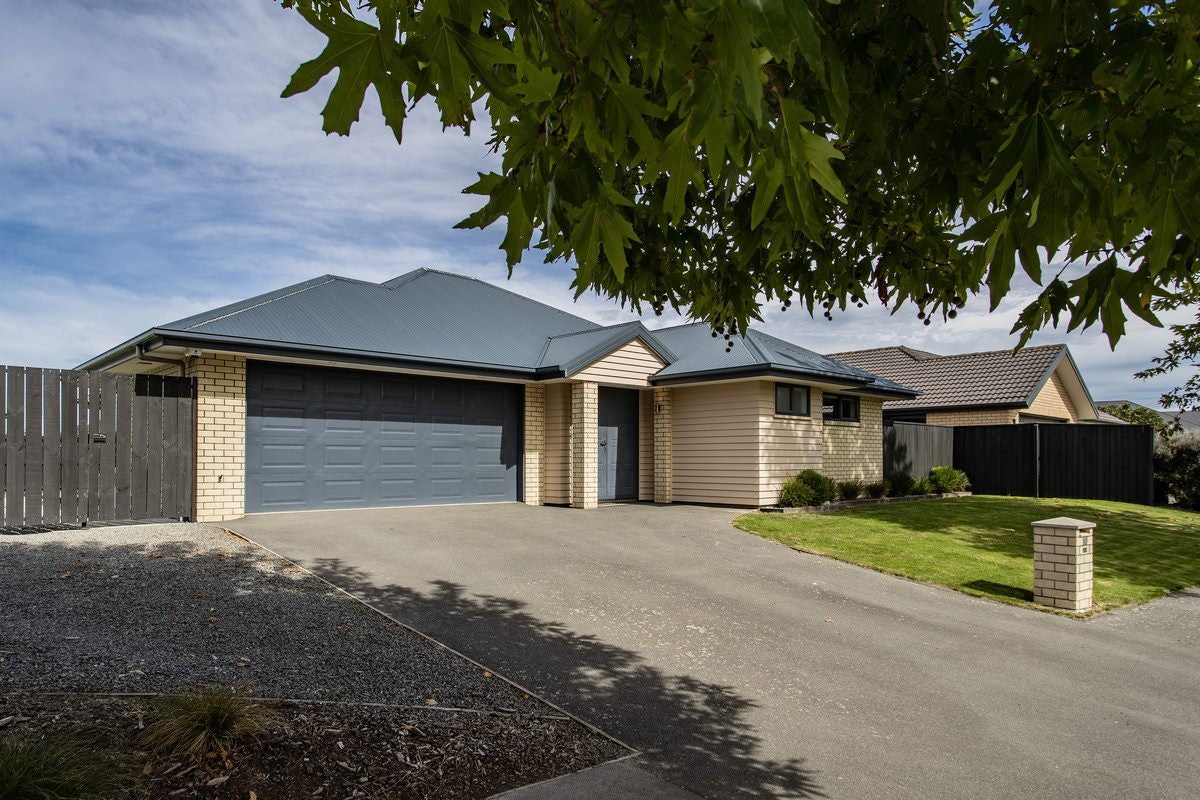 10 Champagne Avenue, Yaldhurst, Christchurch - Carousel 1