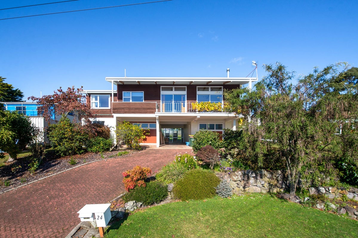 24 Kerswell Terrace, Tihiotonga, Rotorua - Carousel 1