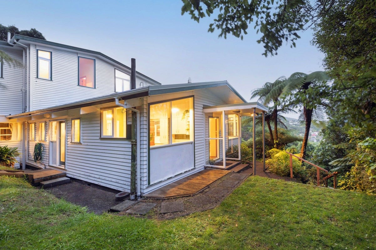 53 Spencer Street, Crofton Downs, Wellington - Carousel 1