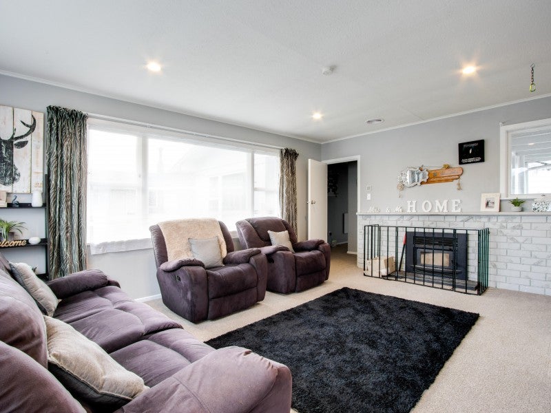 135 Riverbend Road, Onekawa, Napier - Carousel 2