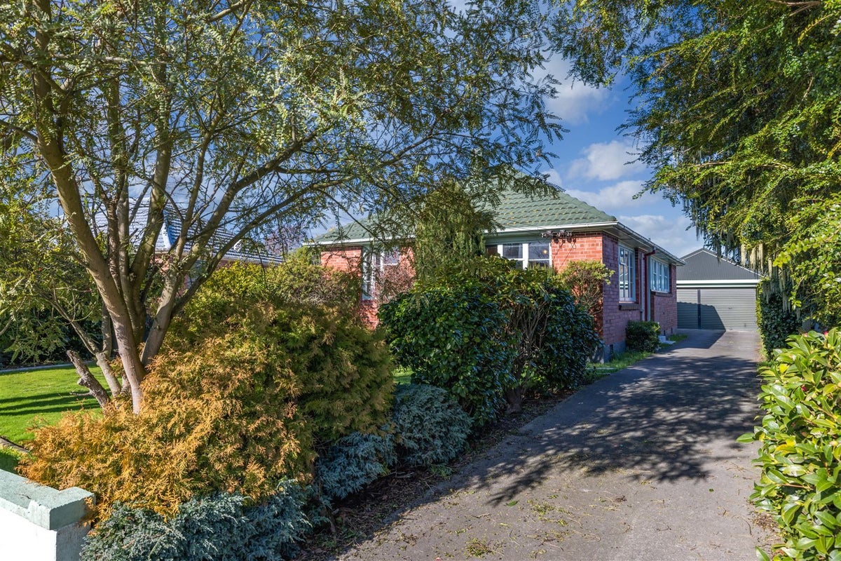 2 Dana Place, Mairehau, Christchurch - Carousel 1