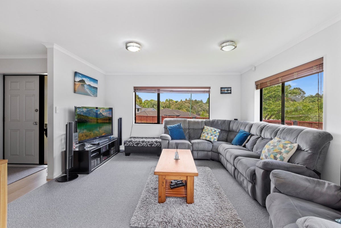 40 Kinloch Drive, Bethlehem, Tauranga - Carousel 2