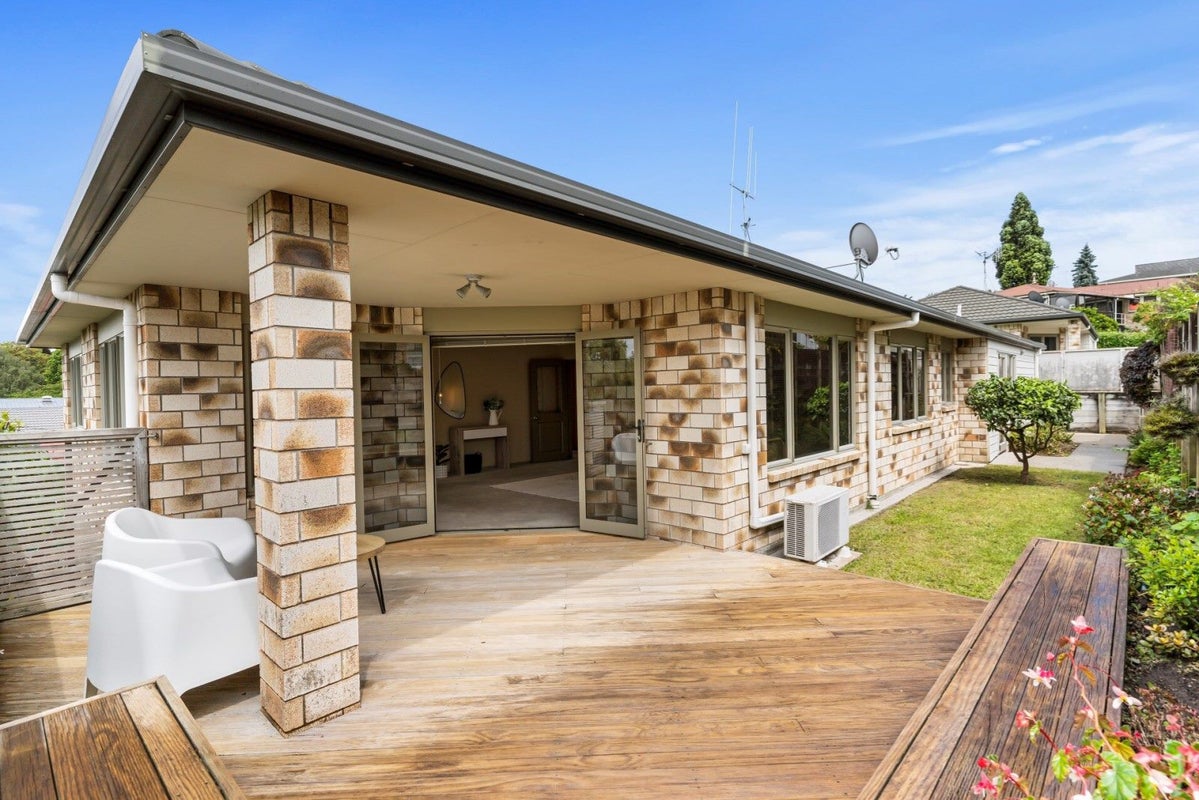 129A Greerton Road, Gate Pa, Tauranga - Carousel 1