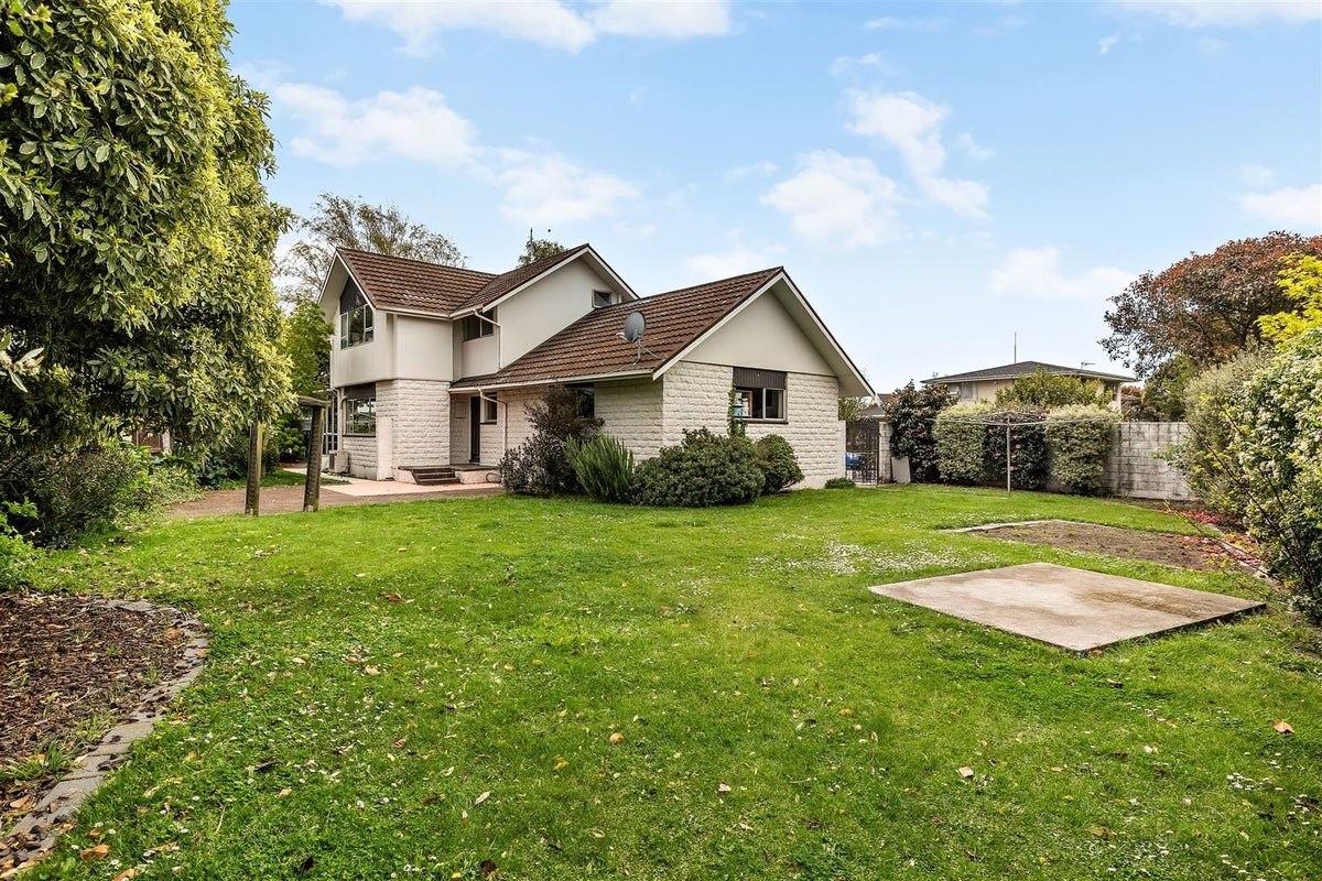 35 Bucknell Street, Sockburn, Christchurch - Carousel 1