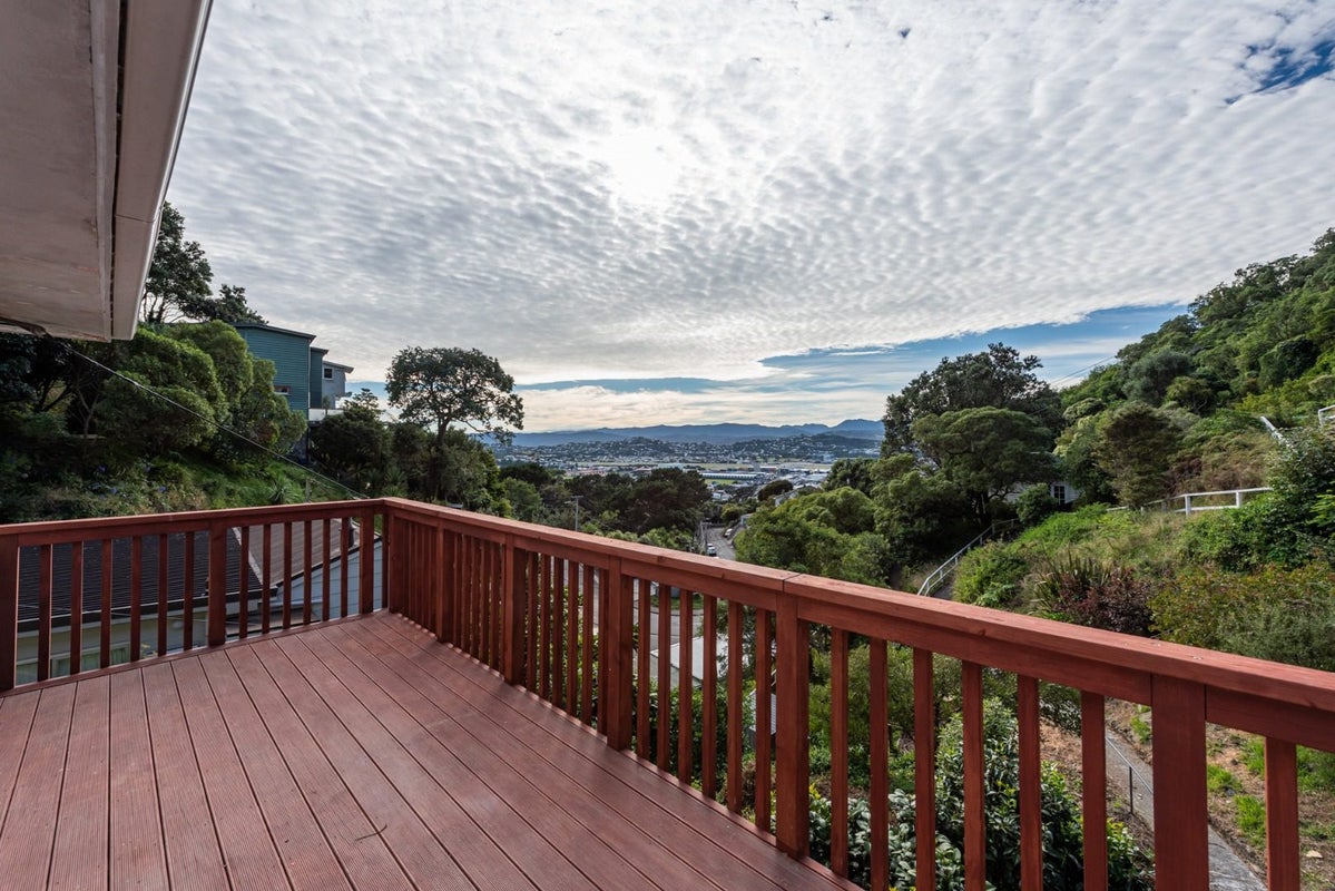2 Dunedin Terrace, Melrose, Wellington - Carousel 2