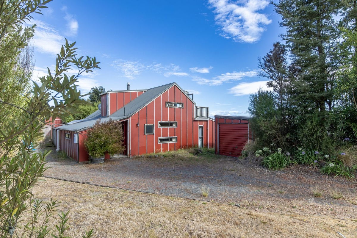 5 Kahotea Drive, Motuoapa, Turangi - Carousel 1