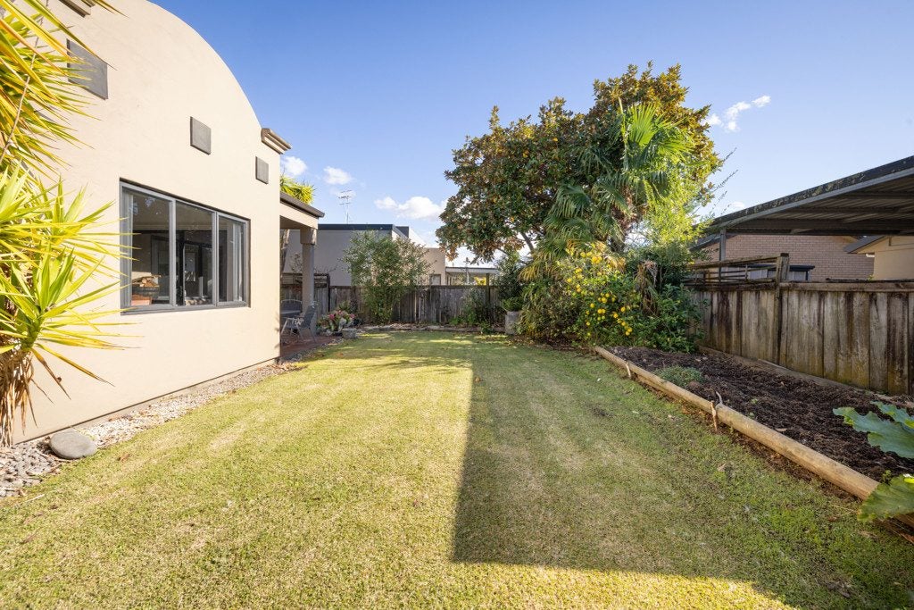 3 Lisa Place, Brookfield, Tauranga - Carousel 13
