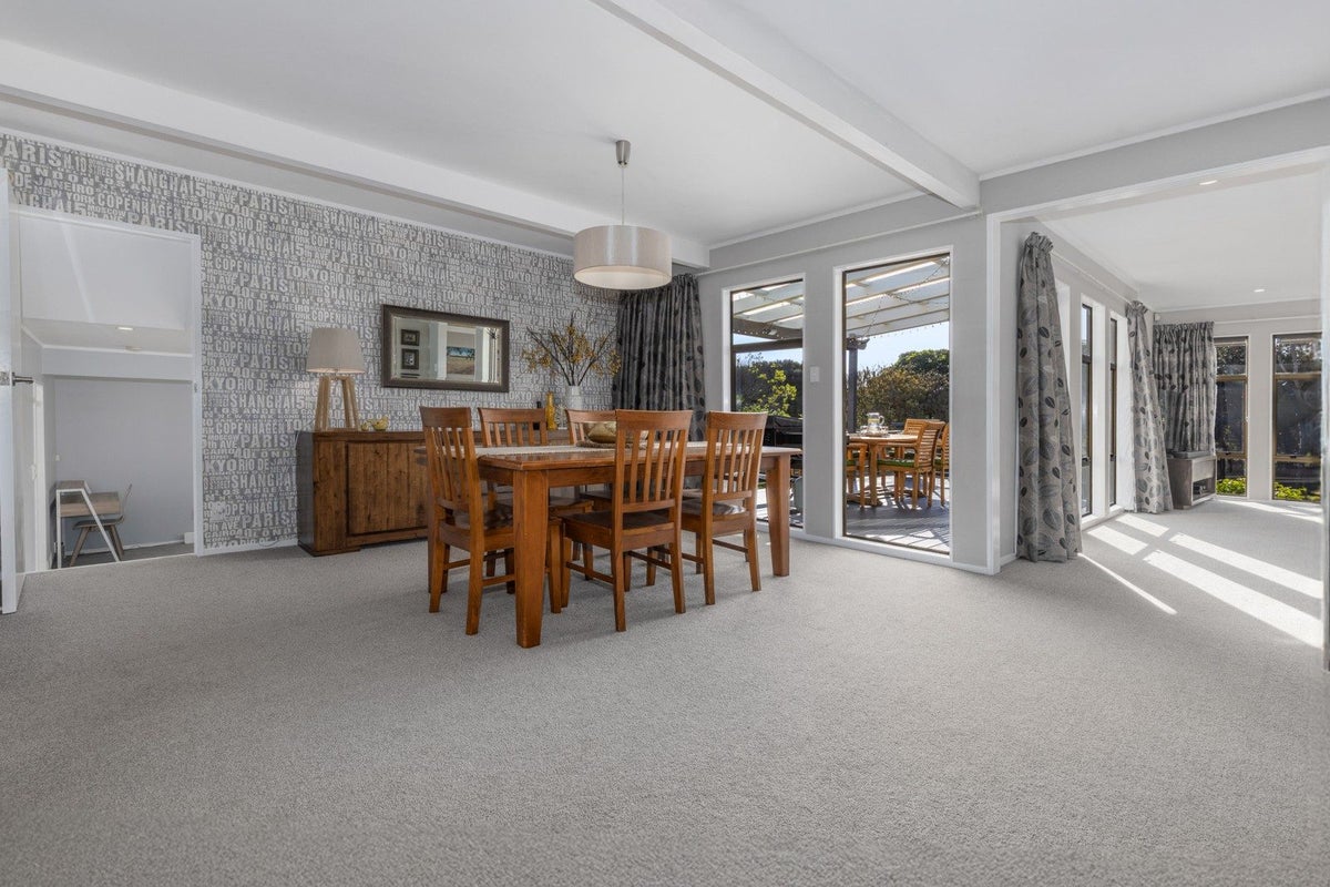 36 Tweed Road, Papakowhai, Porirua - Carousel 2