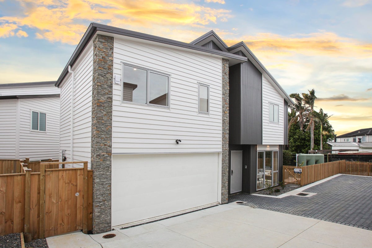 39B Sorrel Crescent, Bucklands Beach, Auckland - Carousel 25