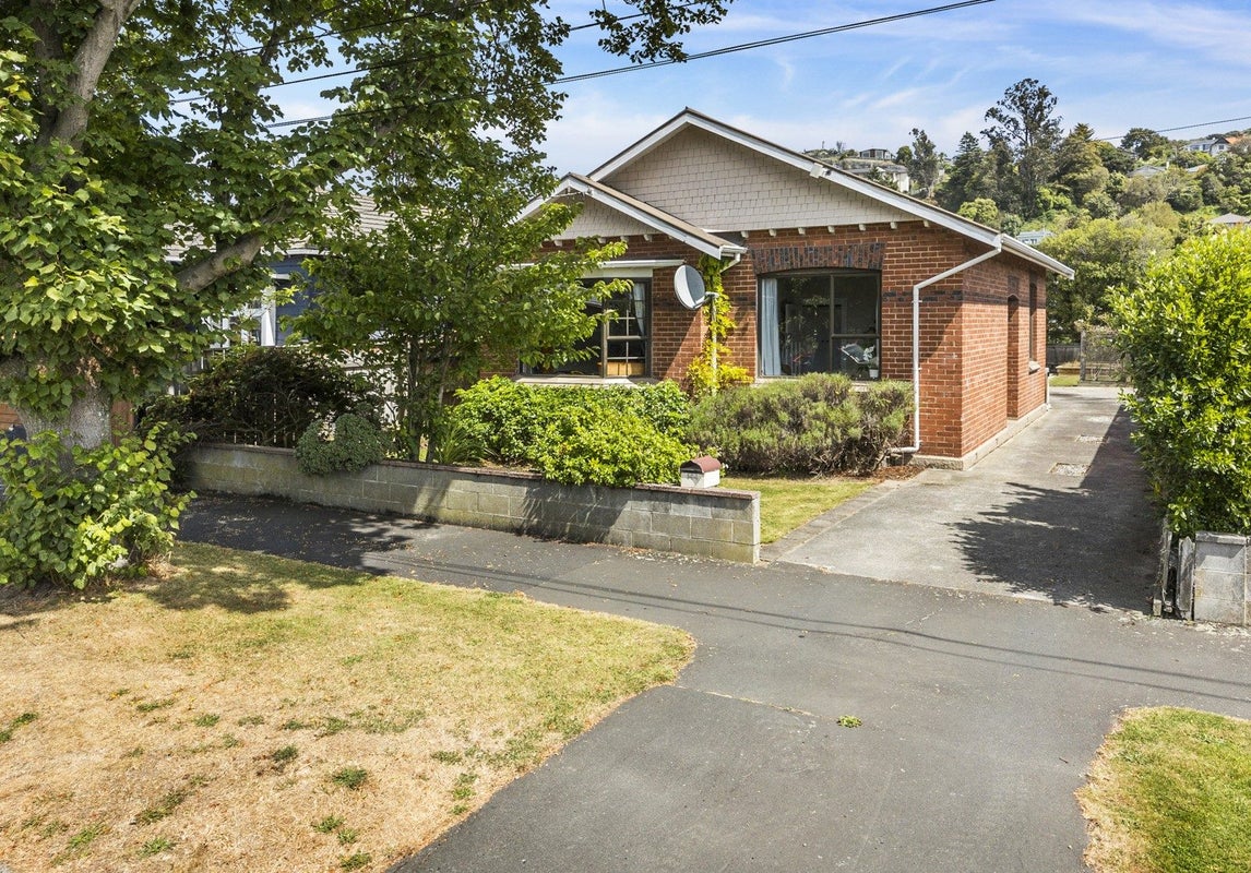 144 Surrey Street, Forbury, Dunedin - Carousel 1