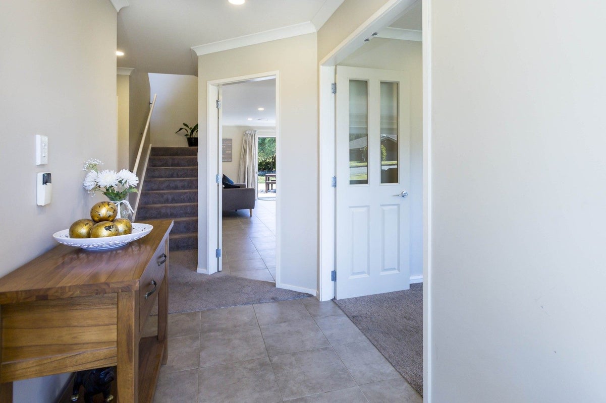 118 Kirton Drive, Riverstone Terraces, Upper Hutt - Carousel 2
