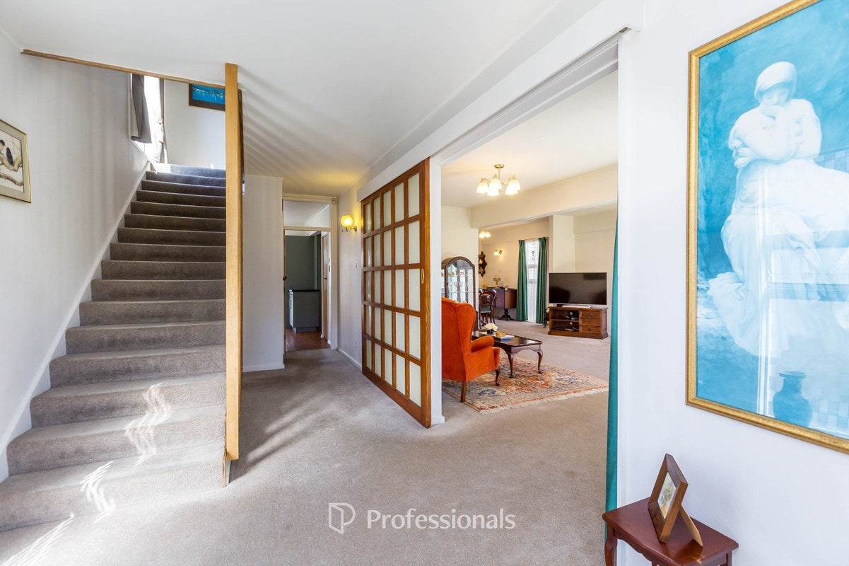 4 Penrose Street, Woburn, Lower Hutt - Carousel 2