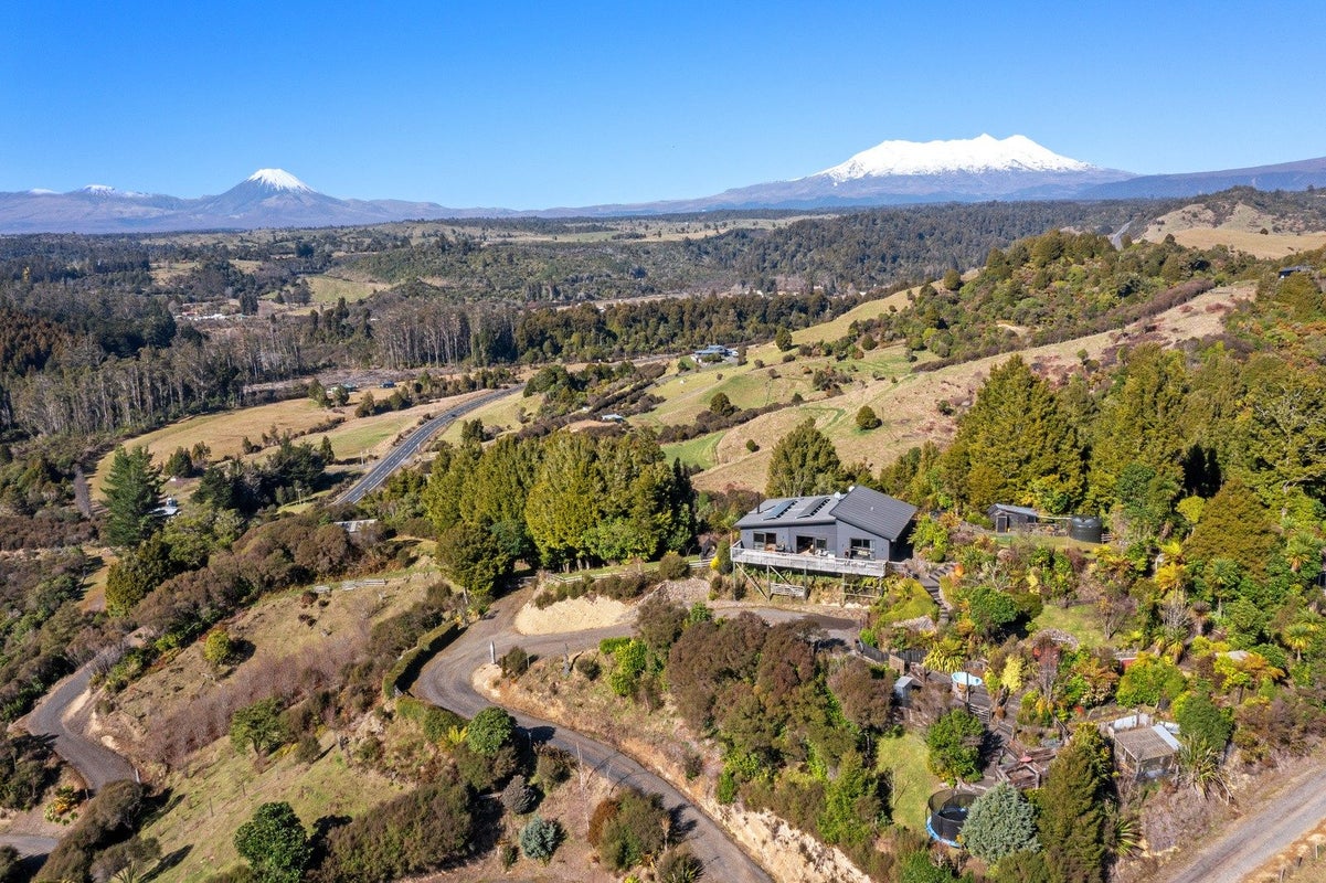 3520 State Highway 4, Raurimu, Owhango - Carousel 1