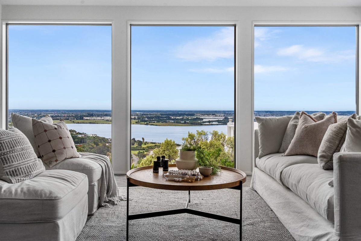 78 Glenstrae Road, Redcliffs, Christchurch - Carousel 2