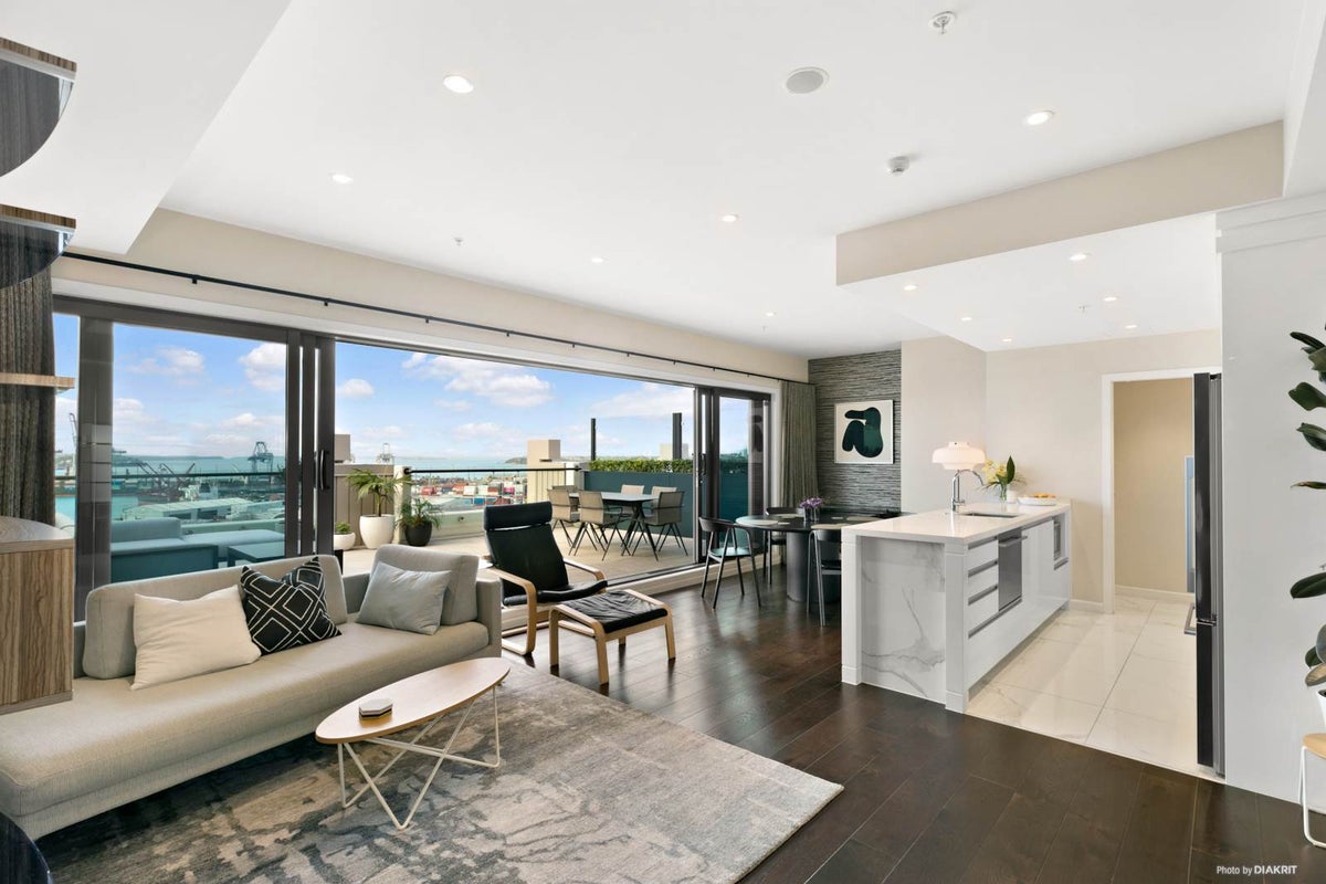 1407/47 Beach Road, Auckland Central, Auckland - Carousel 2