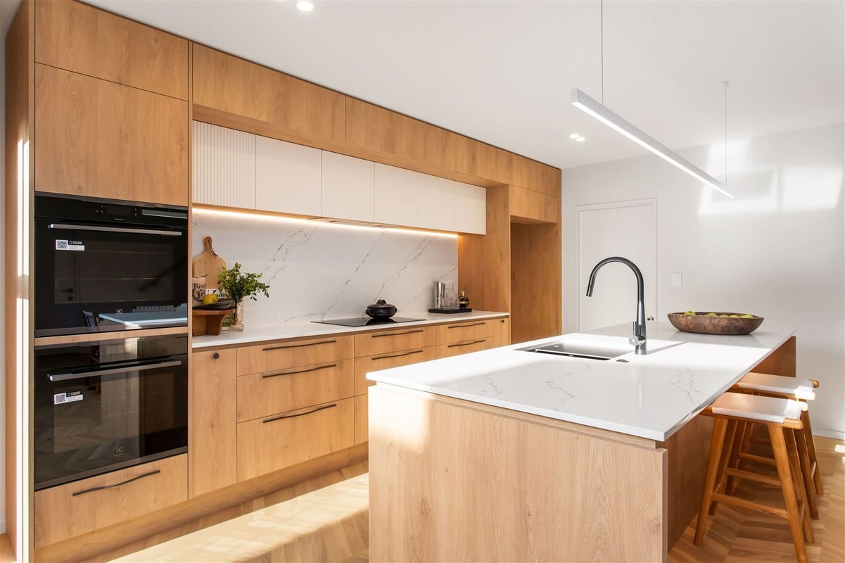 1/6 Naseby Street, Merivale, Christchurch - Carousel 2