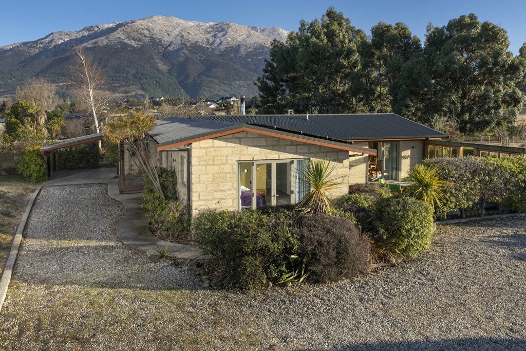 22 Sam John Place, Wanaka - Carousel 2