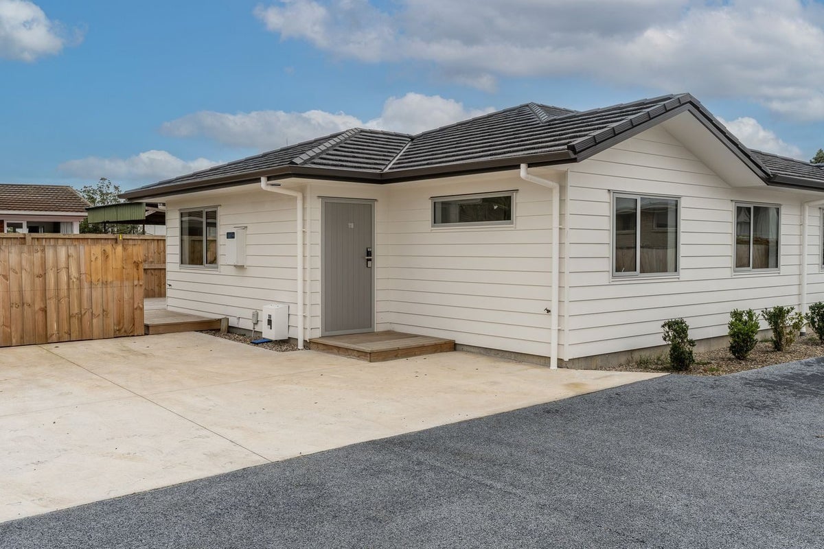 118C Tawa Street, Melville, Hamilton, Waikato - Carousel 2