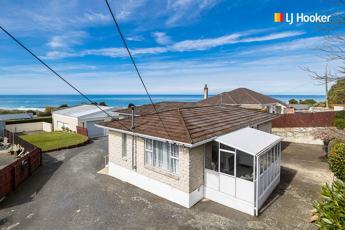 103 Tomahawk Road, Andersons Bay, Dunedin - Carousel 1