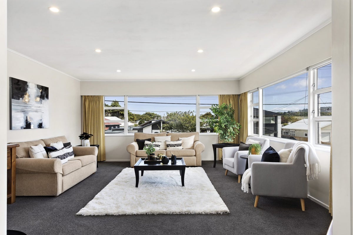 75 Rotherham Terrace, Miramar, Wellington - Carousel 2