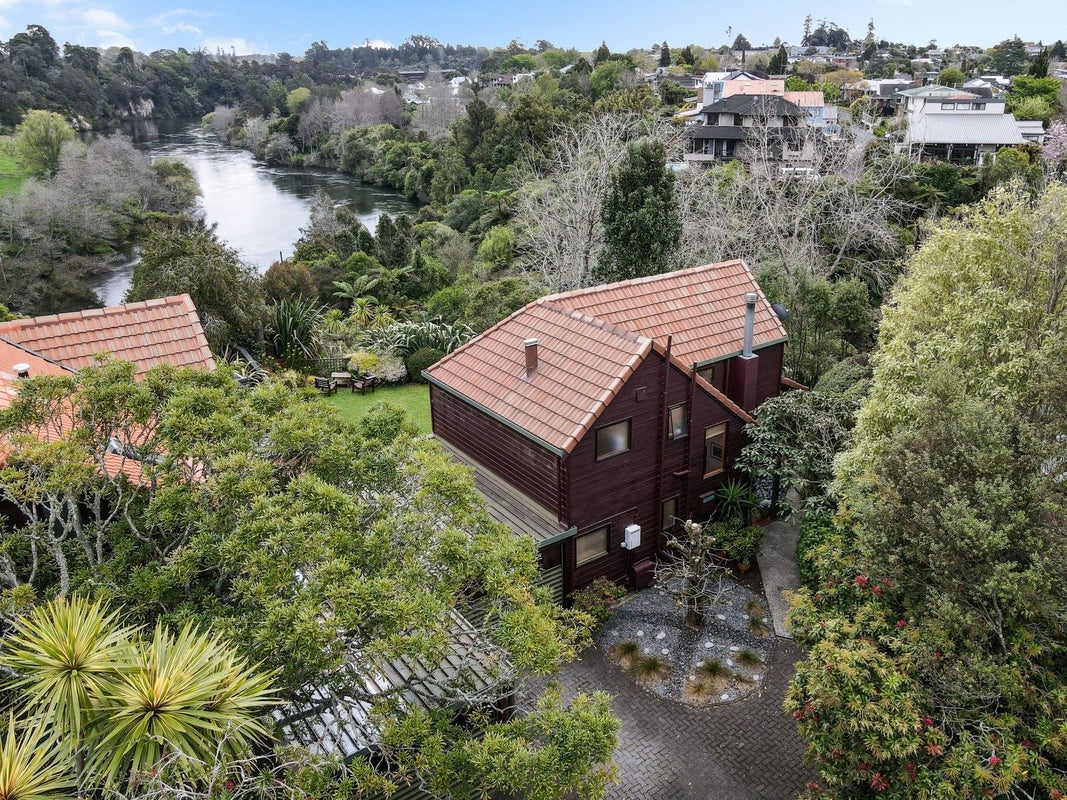 47B Balfour Crescent, Riverlea, Hamilton - Carousel 1