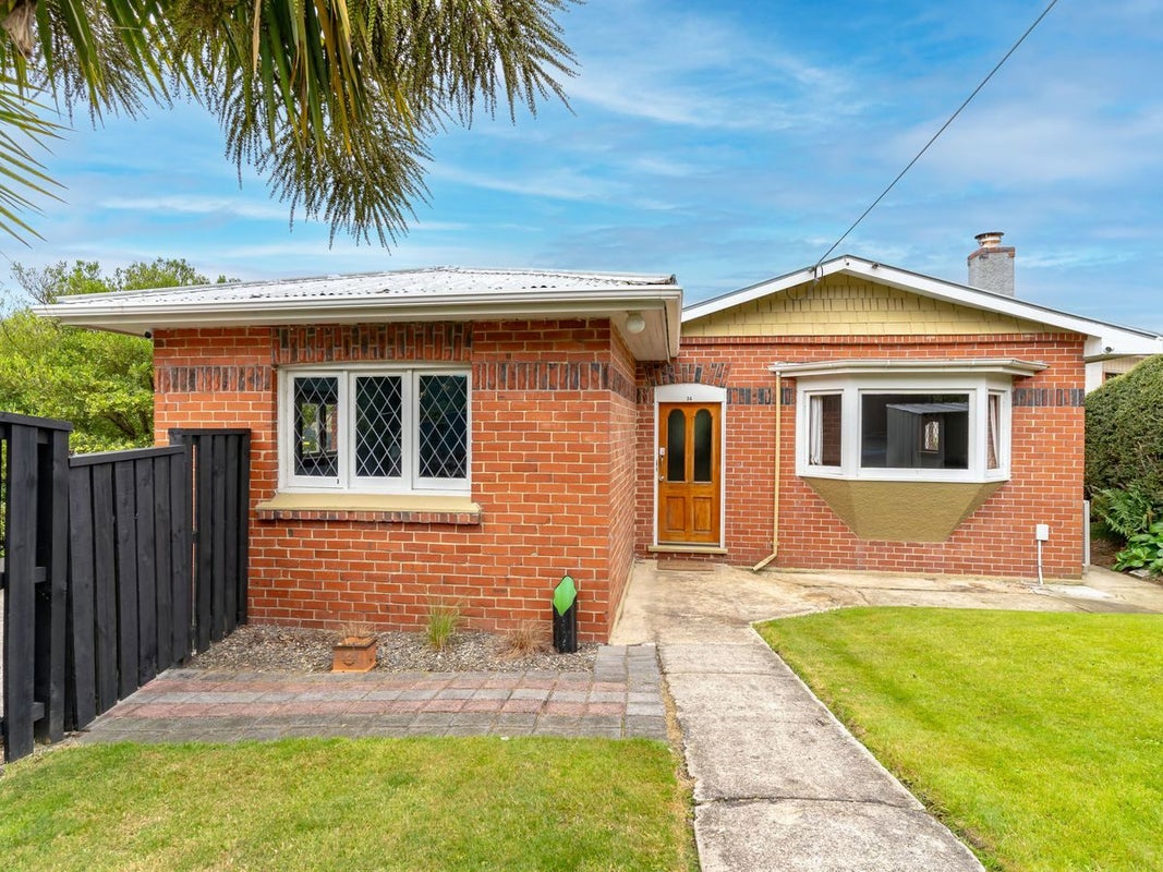 34 Short Street, Burnside, Dunedin - Carousel 1