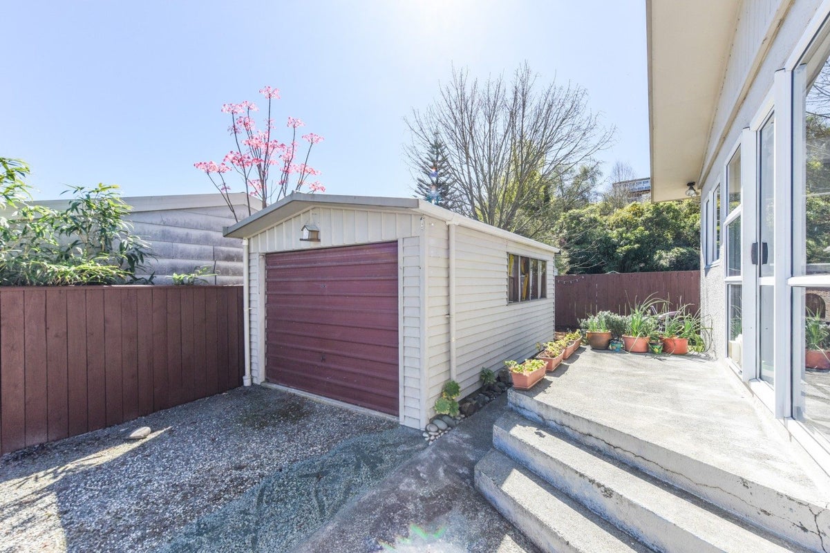 2/74 Scotia Street, Wakatu, Nelson - Carousel 2
